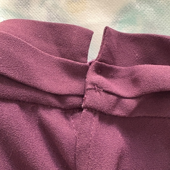 Ann Taylor Shell, Plum, Pleated accent, XS - Picture 3 of 4
